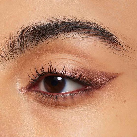 Sombra em Bast&atilde;o MAC Chromacrayon Edi&ccedil;&atilde;o Give Them Gold